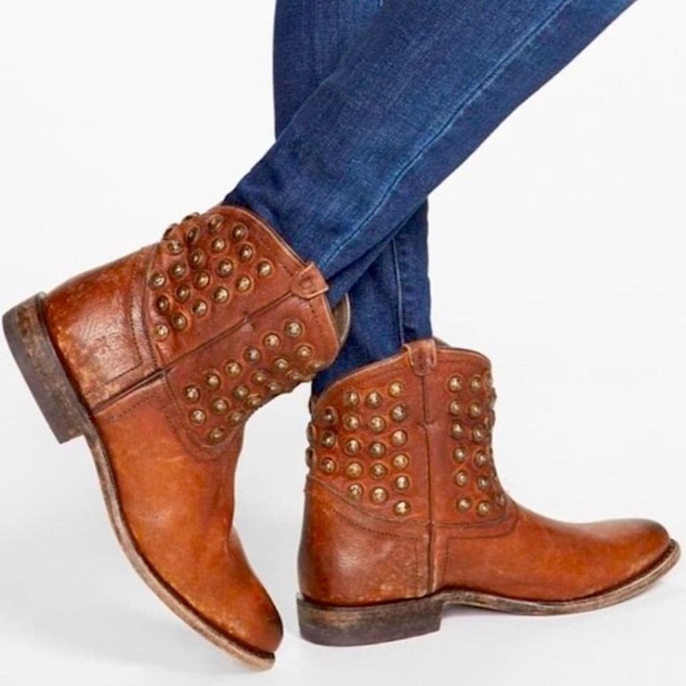 Frye Wyatt Disc Leather Brown Cowboy Metal Moto Vintage Distressed Ankle Boot - Picture 2 of 9